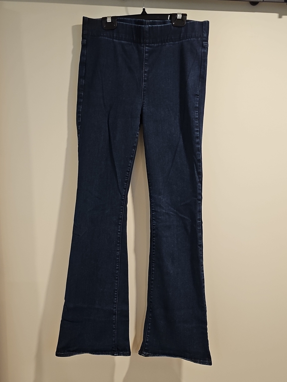 NYDJ Dark Indigo Flare Jeans. Pull On Super Comfortable Size 6/8/10 Medium